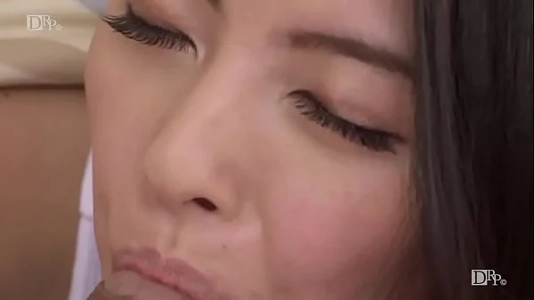 僕のお嫁さん、咲乃柑菜は朝勃ちチンポを目覚まし即フェラ 1